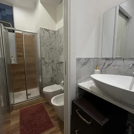 Excelsior Garden Living מלון *